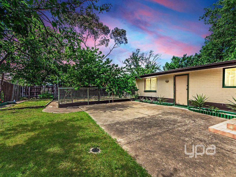 Photo - 2 Jamieson Street, St Albans VIC 3021 - Image 10