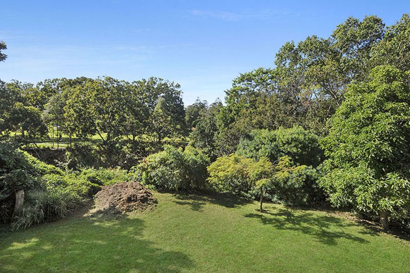 Photo - 2 Jane St , Arana Hills QLD 4054 - Image 5