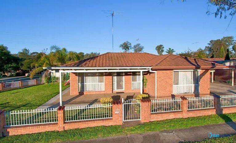 2 Jarrah Place, Doonside NSW 2767