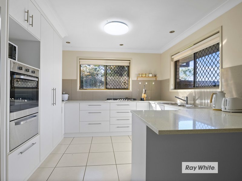 Photo - 2 Jarrah Place, Durack QLD 4077 - Image 6