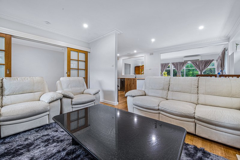 Photo - 2 Jocelyn Avenue, Balwyn North VIC 3104 - Image 2