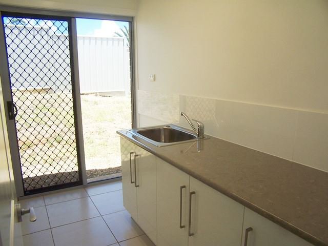 Photo - 2 Johnathon Street, Yeppoon QLD 4703 - Image 12