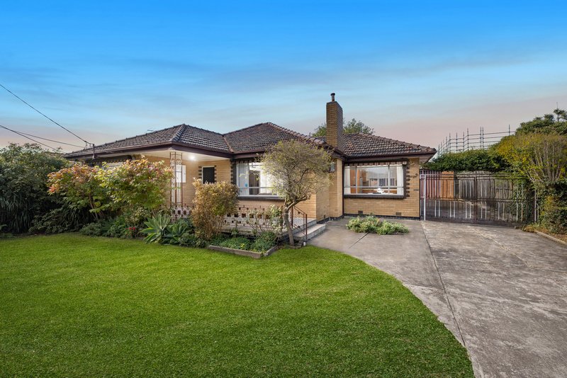 2 Johnson Street, Reservoir VIC 3073