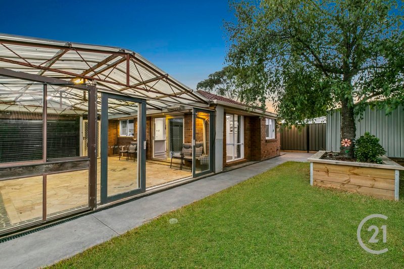 Photo - 2 Joy Mews, Pakenham VIC 3810 - Image 9