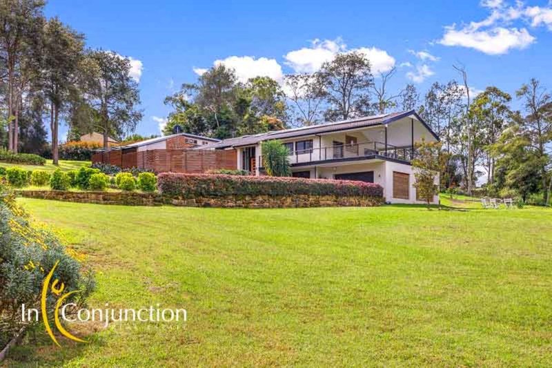 2 Julian Place, Arcadia NSW 2159