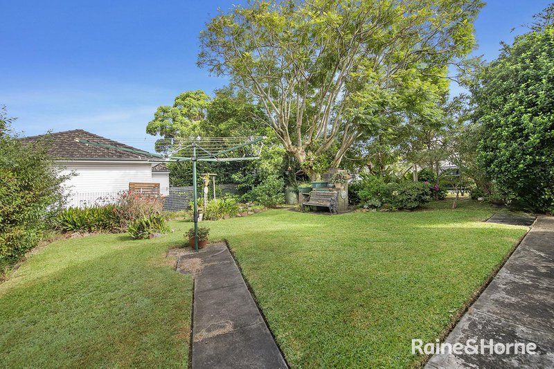 Photo - 2 Juliet Street, Charlestown NSW 2290 - Image 11