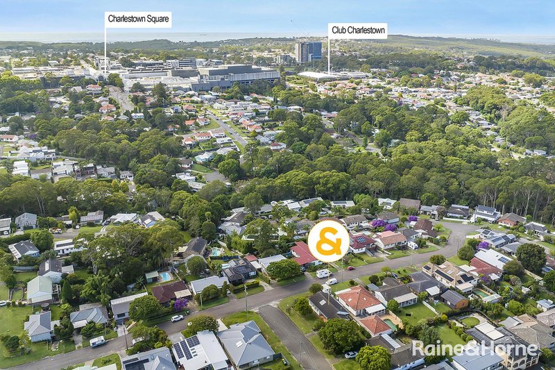 Photo - 2 Juliet Street, Charlestown NSW 2290 - Image 15