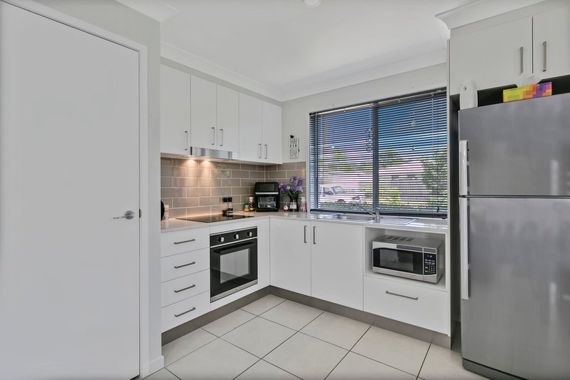 Photo - 2 Karibu Street, Buderim QLD 4556 - Image 12