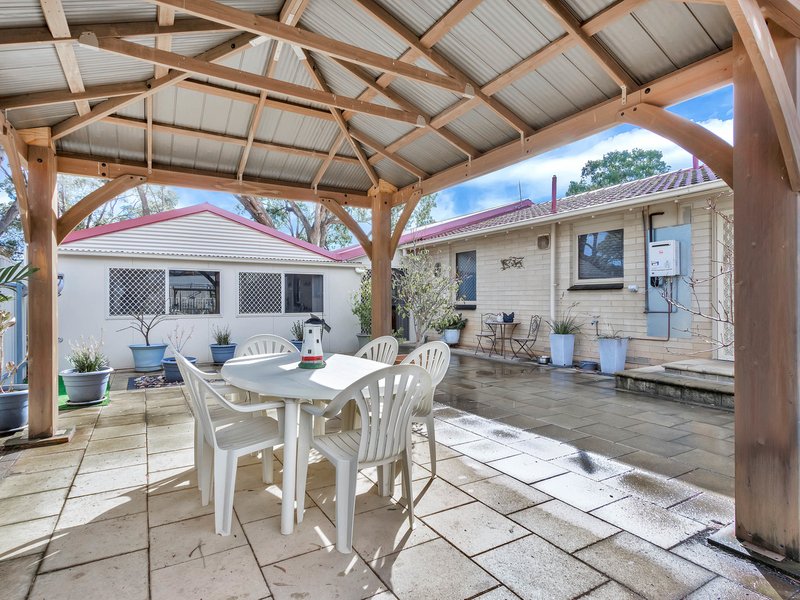 Photo - 2 Karinga Crescent, Munno Para SA 5115 - Image 18