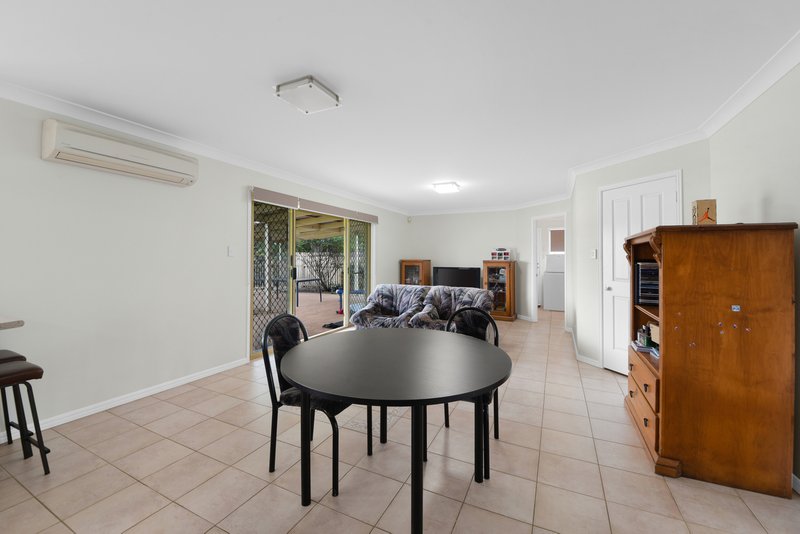 Photo - 2 Karnak Close, Bracken Ridge QLD 4017 - Image 6