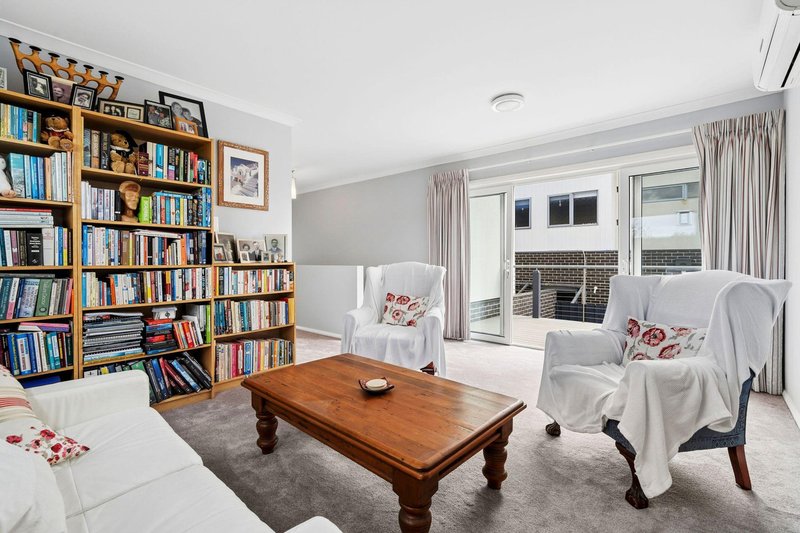 Photo - 2 Karrakatta Grove, Highton VIC 3216 - Image 6