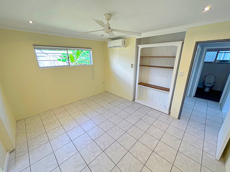 Photo - 2 Kavieng Street, Trinity Beach QLD 4879 - Image 8