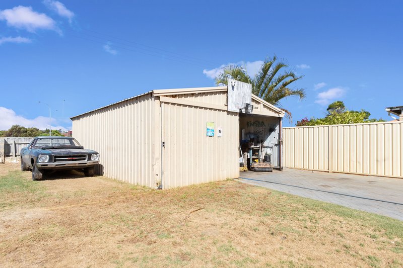 Photo - 2 Kempton Grove, Clarkson WA 6030 - Image 28