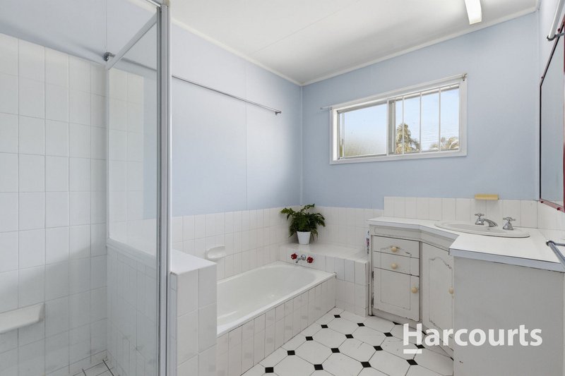 Photo - 2 Kendall Street, Strathpine QLD 4500 - Image 12