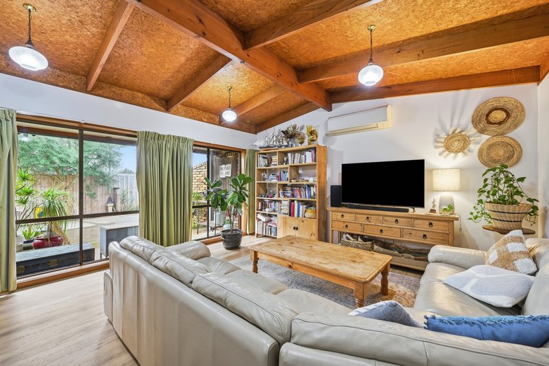Photo - 2 Kennards Court, Inverloch VIC 3996 - Image 6