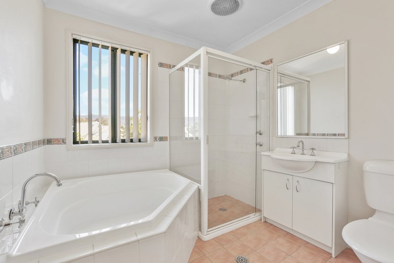 Photo - 2 Kensington Lane, Dapto NSW 2530 - Image 5