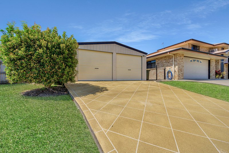 Photo - 2 Kensington Place, Kin Kora QLD 4680 - Image 21