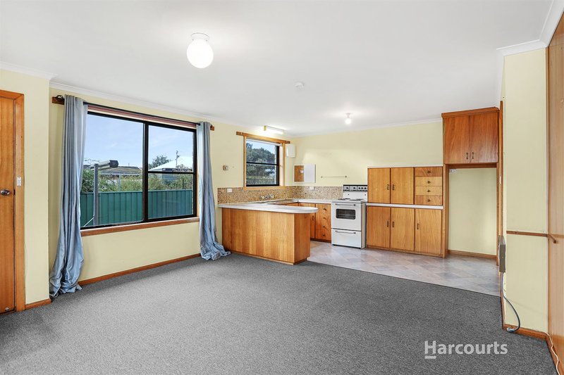 Photo - 2 Kent Street, Ulverstone TAS 7315 - Image 3