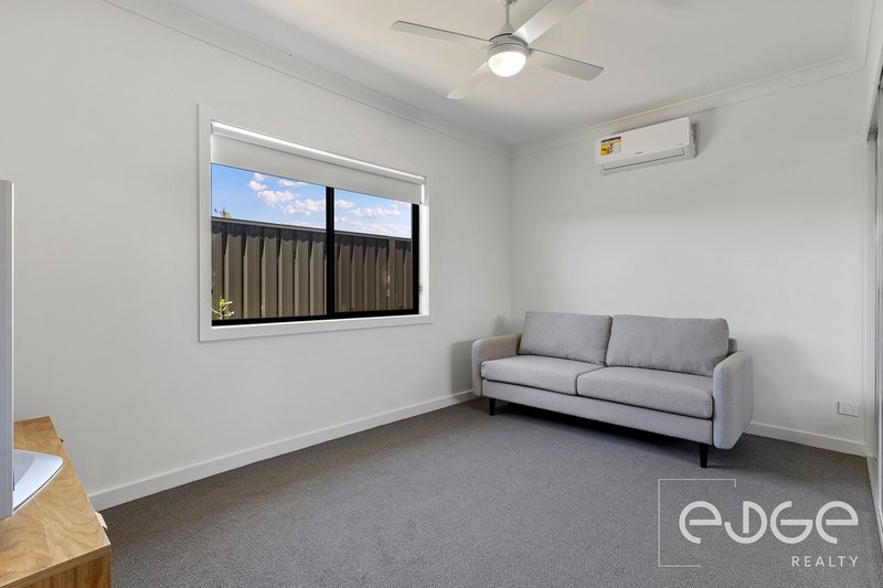 Photo - 2 Kestral Street, Munno Para SA 5115 - Image 13