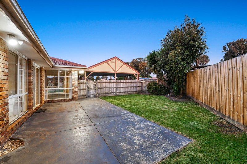 Photo - 2 Kestrel Close, Chelsea Heights VIC 3196 - Image 14