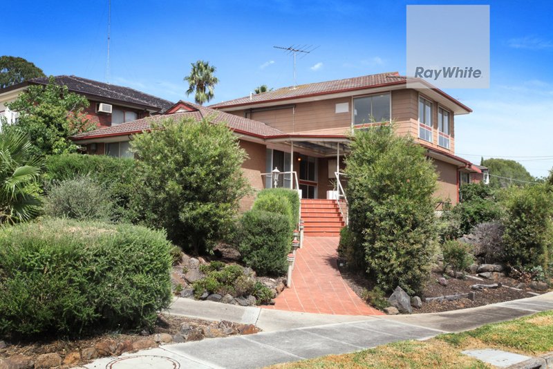 2 Keyes Place, Gladstone Park VIC 3043