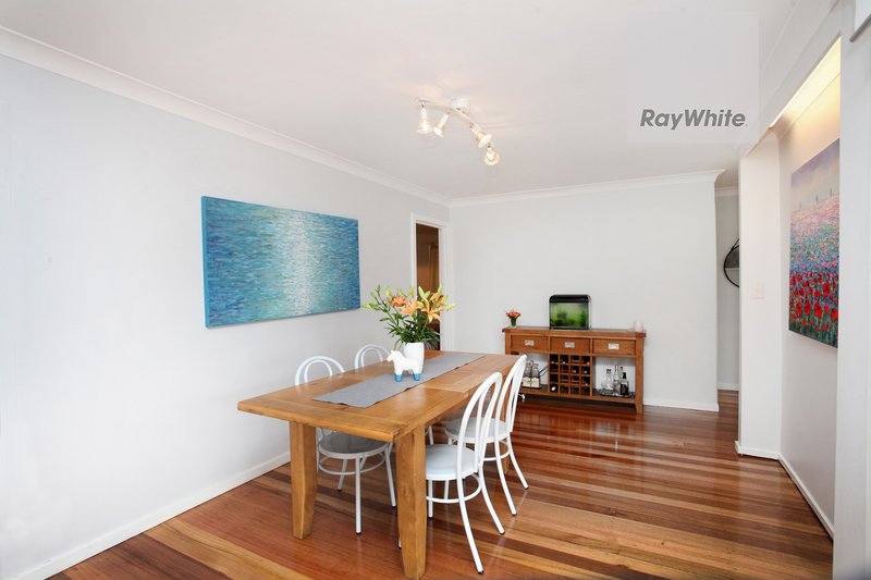 Photo - 2 Keyes Place, Gladstone Park VIC 3043 - Image 9