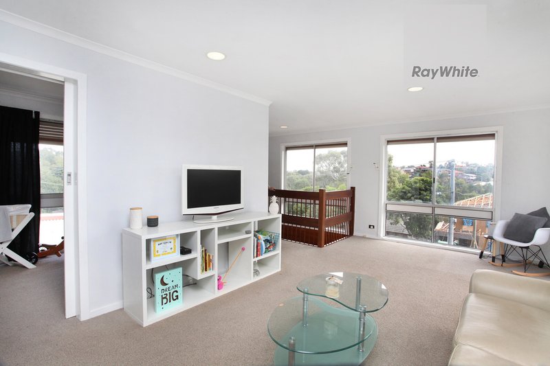 Photo - 2 Keyes Place, Gladstone Park VIC 3043 - Image 14