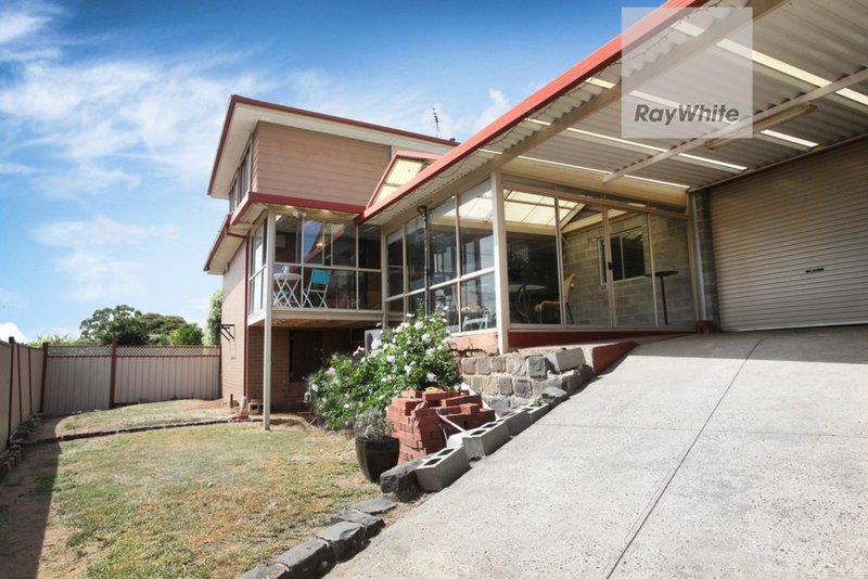 Photo - 2 Keyes Place, Gladstone Park VIC 3043 - Image 20