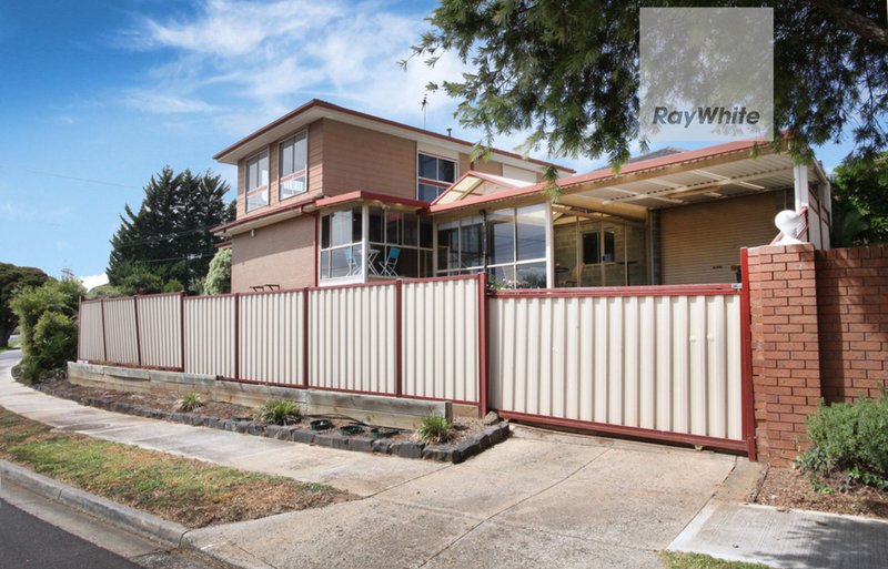 Photo - 2 Keyes Place, Gladstone Park VIC 3043 - Image 21