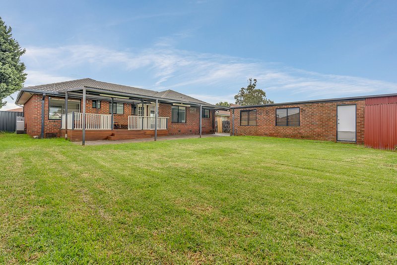 Photo - 2 Keysborough Street, Craigieburn VIC 3064 - Image 16