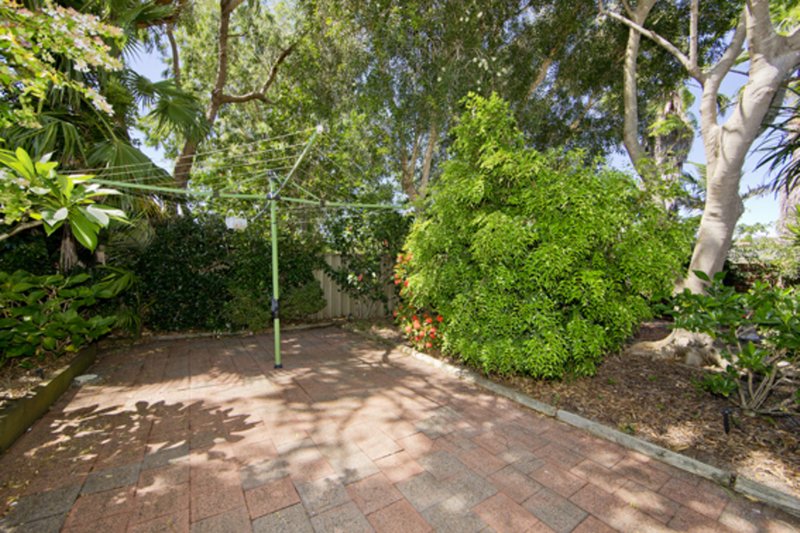 Photo - 2 Kiah Close, Fingal Bay NSW 2315 - Image 22