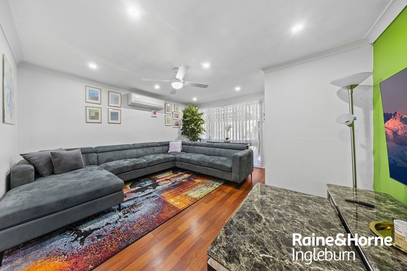 Photo - 2 Kim Place, Ingleburn NSW 2565 - Image 7