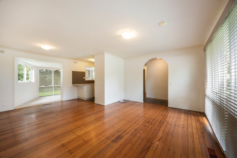 Photo - 2 Kimber Close, Ferntree Gully VIC 3156 - Image 3