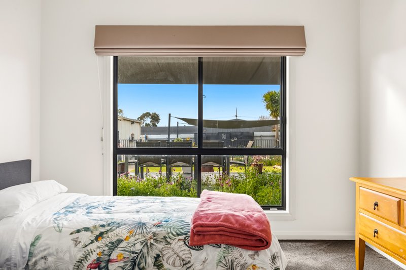 Photo - 2 Kims Close, Ararat VIC 3377 - Image 17