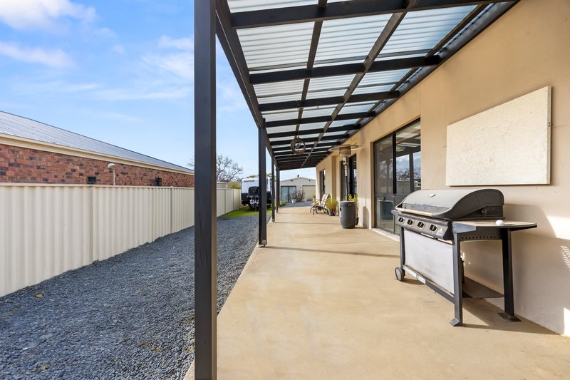 Photo - 2 Kims Close, Ararat VIC 3377 - Image 22