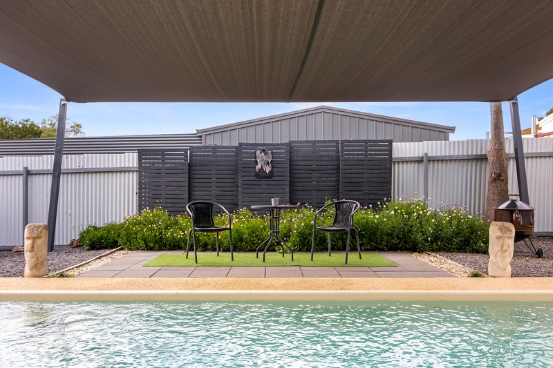 Photo - 2 Kims Close, Ararat VIC 3377 - Image 25