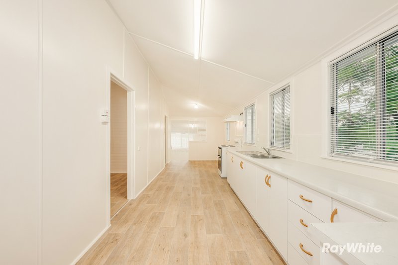 Photo - 2 King Street, Gin Gin QLD 4671 - Image 11