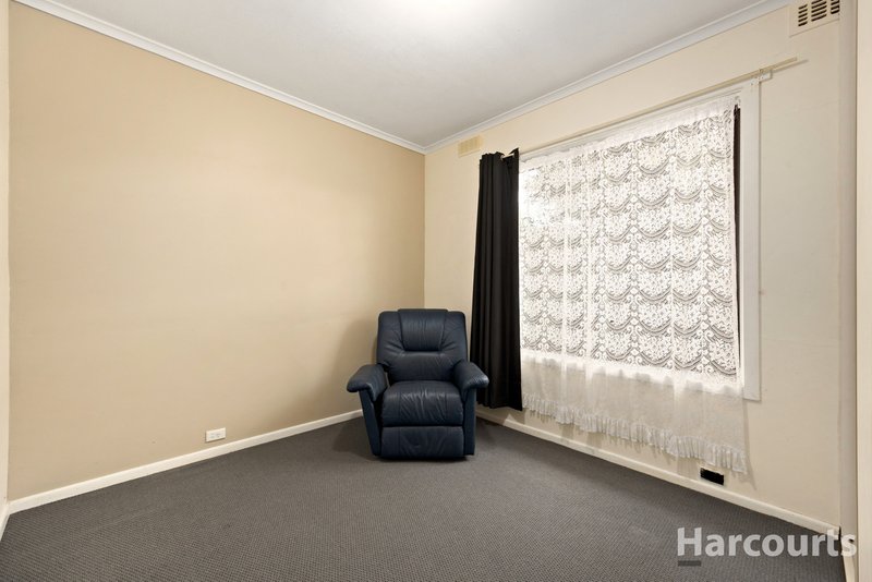 Photo - 2 King Street, Moe VIC 3825 - Image 6