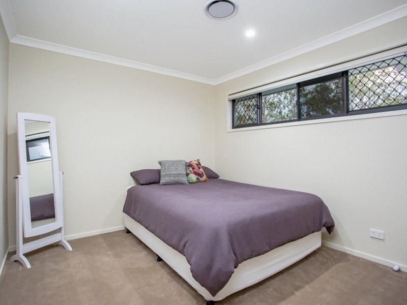 Photo - 2 Kingcrest Drive, Reedy Creek QLD 4227 - Image 17