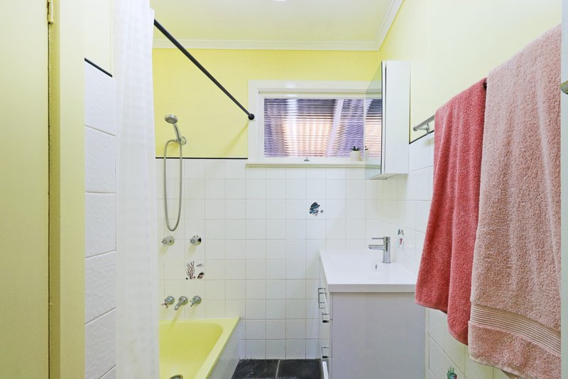 Photo - 2 Kitchener Street, Golden Beach QLD 4551 - Image 9