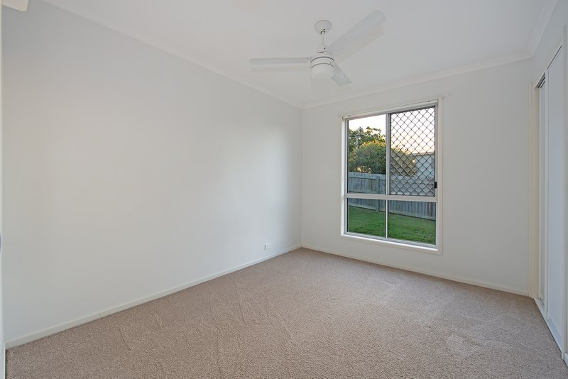 Photo - 2 Kookaburra Street, Kallangur QLD 4503 - Image 9