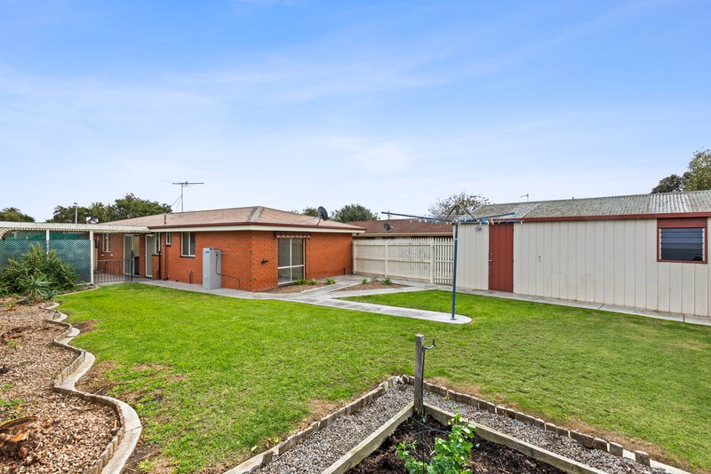 Photo - 2 Kossecks Place, Belmont VIC 3216 - Image 10
