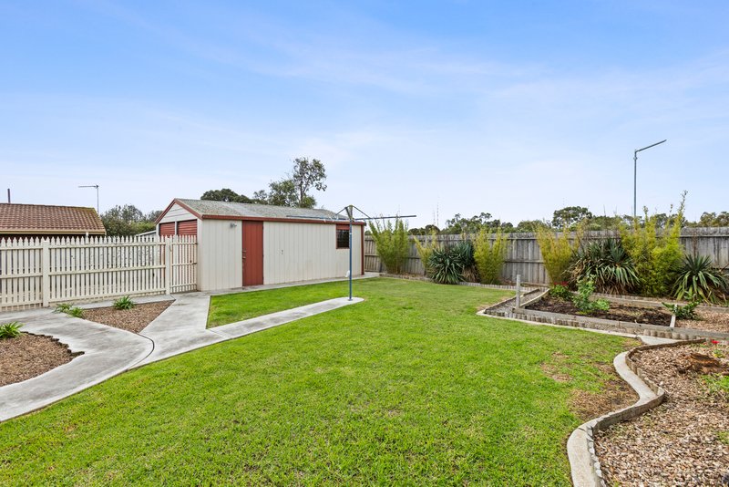 Photo - 2 Kossecks Place, Belmont VIC 3216 - Image 12