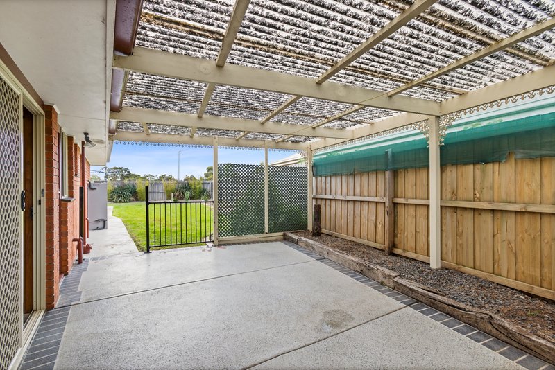 Photo - 2 Kossecks Place, Belmont VIC 3216 - Image 14
