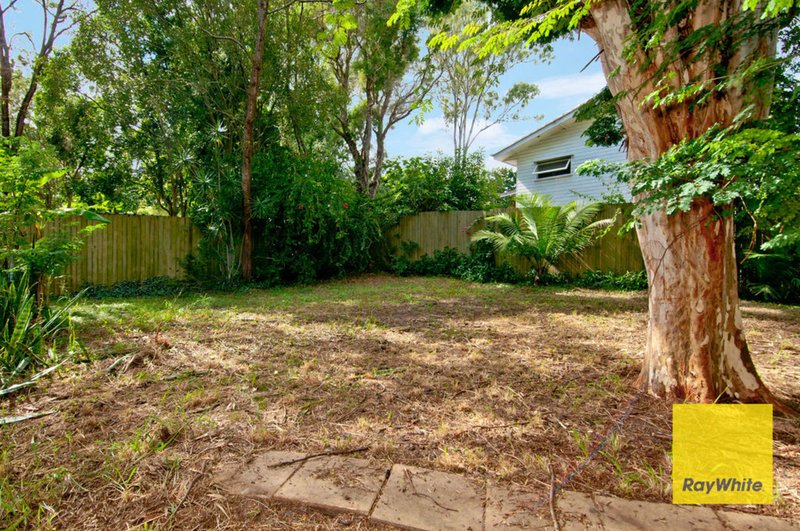 Photo - 2 Kraatz Avenue, Loganlea QLD 4131 - Image 17