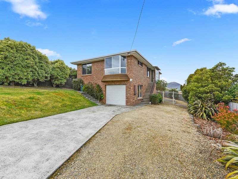 2 Kristen Court, Claremont TAS 7011