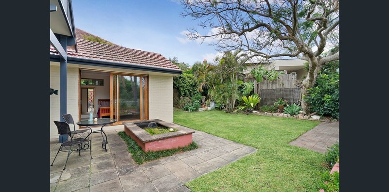 Photo - 2 Krui Street, Fairlight NSW 2094 - Image 8