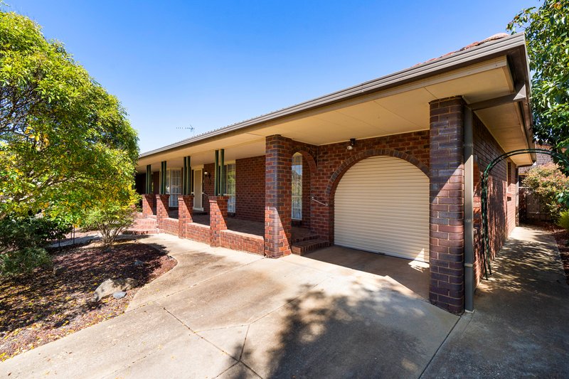 Photo - 2 Kurrajong Avenue, Forest Hill NSW 2651 - Image 2