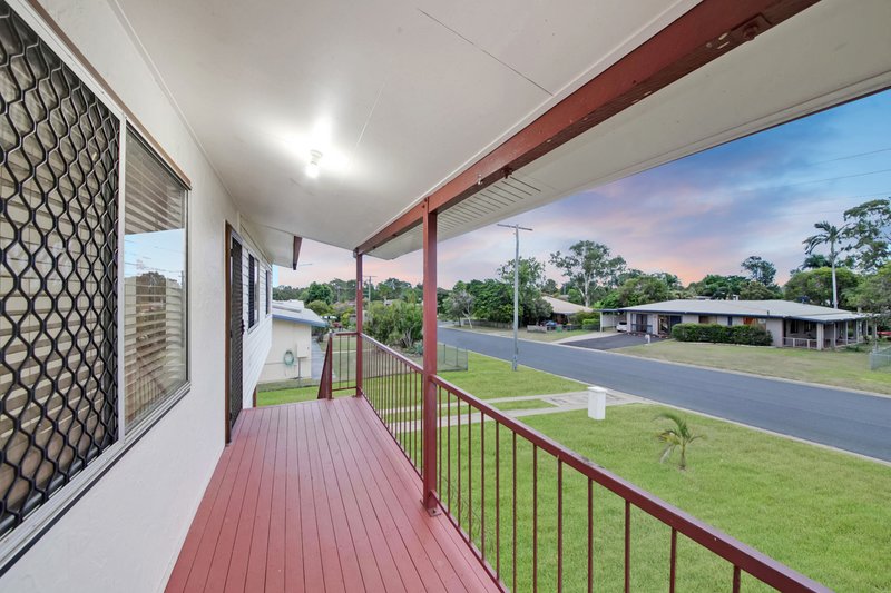 Photo - 2 Labanka Crescent, Gracemere QLD 4702 - Image 2