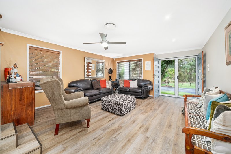 Photo - 2 Lacebark Street, North Lakes QLD 4509 - Image 5